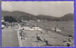 Carte Postale 83. Les Lecques  Un Coin De La Plage  Très Beau Plan - Les Lecques