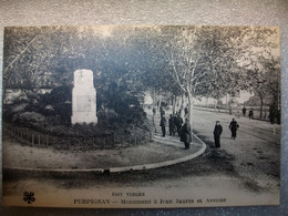 Carte Postale Perpignan (66) Monument à Jean Jaures Et Avenue ( Petit Format Noir Et Blanc Non Circulée ) - Perpignan