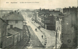 CANTAL   AURILLAC  La Rue Des Carmes Et Le Viaduc - Aurillac