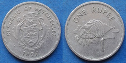 SEYCHELLES - 1 Rupee 1997 "triton Conch Shell" KM# 50.2 - Edelweiss Coins - Seychelles