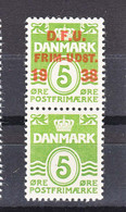 Denmark 1938 Mi#243 Mint Never Hinged Pair With And Without Overprint - Oblitérés
