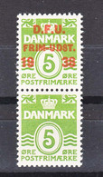 Denmark 1938 Mi#243 Mint Never Hinged Pair With And Without Overprint - Gebruikt