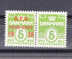Denmark 1938 Mi#243 Mint Hinged Pair With And Without Overprint - Used Stamps