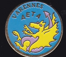 68968-  Pin's.Varennes. L'AETA Association Des Anciens Élèves De L'école D'enseignement Technique De L'Armée De L'air - Aerei