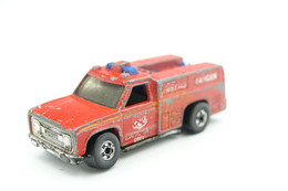 Hot Wheels Mattel Emergency Unit #50 Red Line Issued 1974, Scale 1/64 - Matchbox (Lesney)