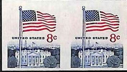 94800a -  USA - STAMPS - SC #  1338Gh  IMPERF PAIR - MNH Flags WHITE HOUSE - Variétés, Erreurs & Curiosités