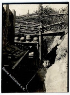 WK I Im Felde Stahlhelm Mit Stirnplatte Foto 11,5 X 8,5 Cm I-II - Weltkrieg 1914-18