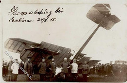 Flugzeuge WK I Fliegerabsturz Bei Sechin Foto AK 1915 I-II Aviation - Sonstige & Ohne Zuordnung