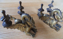 Lot De 2 Dragons En Bronze BE  Voir Les Clichés  Dessus Et Dessous - Bronzen