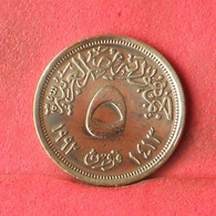 EGYPT 5 PIASTRES 1992 -    KM# 731 - (Nº39208) - Egypt