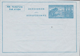 B01-243 Sur Support Carton Noir Charnière Voir Etat !!! Carte Souvenir P146-4V - Entier Postal Par Avion - Aérogramme - - Aerogramas