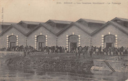 Delcampe - 1751"SEDAN(FRANCIA) LES CASERNES MACDONALD(CAVALERIE) LE PENSAGE" 1904 ANIMATA CAVALLI - Sedan