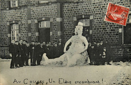 Ducey * 1909 * Au Collège , Un élève Encombrant ! * école Bonhomme De Neige Snowman - Ducey