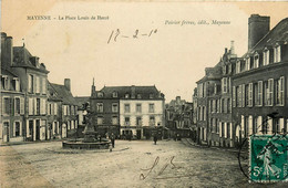 Mayenne * La Place Louis De Hercé * Café épicerie BURGEOT GALIENNE - Mayenne