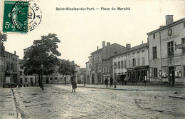 St Nicolas Du Port * La Place Du Marché * Hôtel De Ville * Justice De Paix * Caisse D'épargne Banque Bank Banco - Saint Nicolas De Port