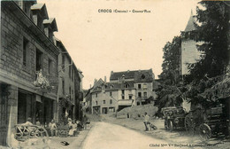 Crocq * Grand Rue * Hôtel Buvette Restaurant * Automobile Voiture Ancienne - Crocq