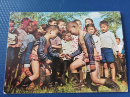 Mongolia. Little Boy Fighting  -  OLD Postcard 1970s - Mongolei