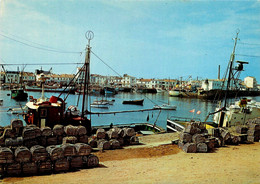 Ile D'yeu * Port Joinville * Bateau De Pêche * Casiers - Ile D'Yeu