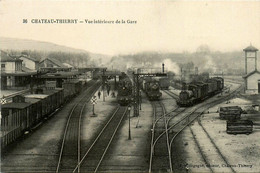 Chateau Thierry * Vue Intérieure De La Gare * Arrivée Train Locomotive Machine * Ligne Chemin De Fer Aisne - Chateau Thierry