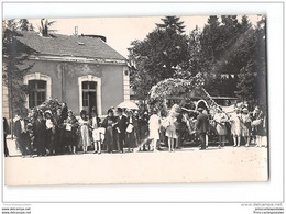 CPA 01  Carte Photo Oyonnax Fête Cavalcade Devant La Gare - Oyonnax