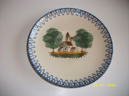 Assiette Décor Village Diamètre 19cms - Saint Clément (FRA)