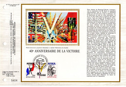 ✅ " 40ème ANNIVERSAIRE DE LA VICTOIRE " Sur Feuillet CEF 1er Jour Sur Soie De 1985. N° YT T2369A. FDC Mi 2499-2500 - Militaria