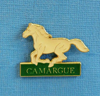 1 PIN'S //  ** CHEVAL CAMARGUAIS ** . (BARILLET) - Stierkampf