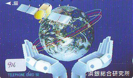 Télécarte Japon * ESPACE (916) * GLOBE * SATELLITE * TERRESTRE * MAPPEMONDE * Telefonkarte Phonecard JAPAN * - Space