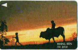 VIETNAM : UP02A 30 THE DUSK - HOANG HON USED - Vietnam