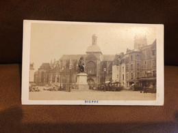 Dieppe * Photo CDV Albuminée Circa 1880/1895 * Place , Commerce FERET , Monument , église - Dieppe