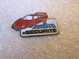 PIN'S    FERRARI  F 40  PAGIO  SECURITE - Ferrari