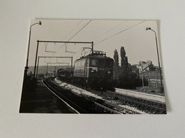 Farciennes  :  Locomotive / Locomotief - Train  / Zug / Trein  - Gare Bahnhof Station Statie - Farciennes