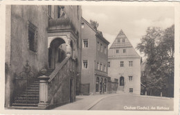 826) OSCHATZ - Sachs. - Am Rathaus - Tolle Sehr Alte S/W AK !! 01.03.1954 - Oschatz