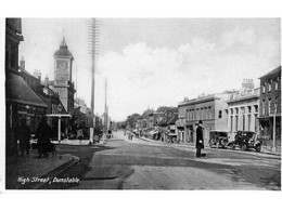 HIGH STREET DUNSTABLE OLD B/W POSTCARD BEDFORDSHIRE POLICEMAN - Other & Unclassified