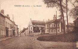 Thoiry           78            Place Et Mairie              (voir Scan) - Thoiry