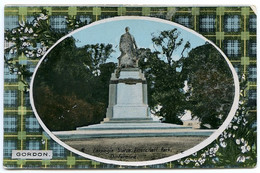 DUNFERMLINE : CARNEGIE STATUE, PITTENCRIEFF PARK / GORDON TARTAN - Fife