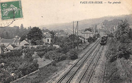 Vaux-sur-Seine        78        Vue Générale Et La Ligne De Chemin De Fer          (voir Scan) - Other & Unclassified