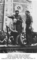 ¤¤    -   BASSE-INDRE   -    Femme Tondue à La Libération Devant L'Eglise   -   Guerre 1939-45   -   ¤¤ - Basse-Indre
