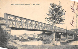 Bonnières Sur Seine         78           Bords De Seine Et Le Pont          (voir Scan) - Bonnieres Sur Seine