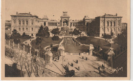 DEPT 13 : édit. Yvon N° 25 :  Marseille Le Palais Longchamp - Cinq Avenues, Chave, Blancarde, Chutes Lavies