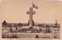 Militaire - Militaria  : Cimetière Militaire Du Faubourg Pavé  ( La Tombe Des Sept Soldats Inconnus ) VERDUN Meuse - Cementerios De Los Caídos De Guerra