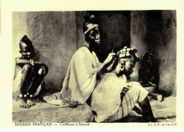 Carte POSTALE  Ancienne De  SOUDAN - Coiffeur - Soudan