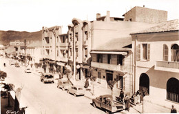 BATNA - Avenue De La République - Automobiles, Pick-up - Collection Pignella - Batna