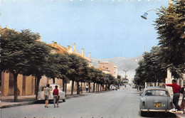 BATNA - Avenue De La République - Automobiles - Batna