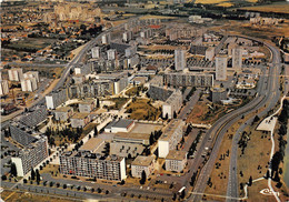 71-CHALON-SUR-SAONE- VUE GENERALE AERIENNE DE LA ZUP LES PRES SAINT-JEAN - Chalon Sur Saone