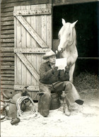 95 AUVERS SUR OISE CARTE PHOTO RANCH RODEO 11 JUILLET 1965 ENSEMBLE NOUS LISONS LA LETTRE D AMOUR - Auvers Sur Oise