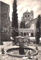 Delcampe - Real Monasterio De Poblet - El Cimborio Visto Desde El Jardin - The Dome From The Garden - Old Postcard - Spain - Unused - Tarragona