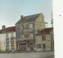 87 / BUSSIERE POITEVINE . PLACE ADRIEN GIRETTE . HOTEL RESTAURANT - Bussiere Poitevine