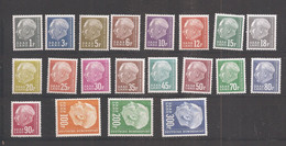 Sarre 1956/1957 - Y&T N°391/410** -  Président Heuss -  Deuxieme Serie Prix En Francs - Blocs-feuillets