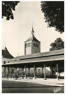 (DD 10) VERY OLD - France - Jarjeau - Halle Et Eglise - Plazas De Mercados